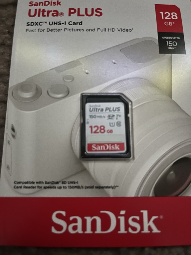 SanDisk Ultra Plus 128GB