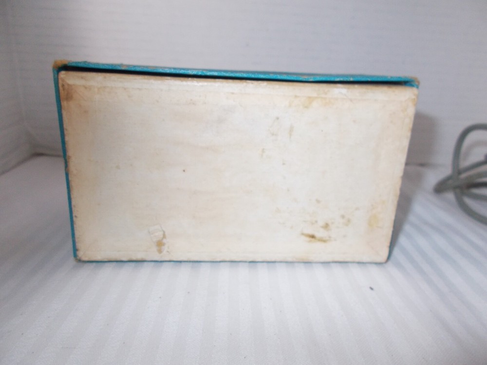 Vintage ARGONNE Dynamic Microphone AR-16 - Nice condition - UNTESTED -