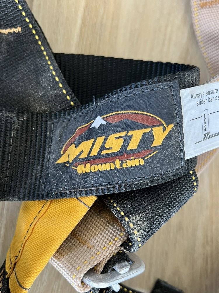 Misty Mountain Full Body Harness
