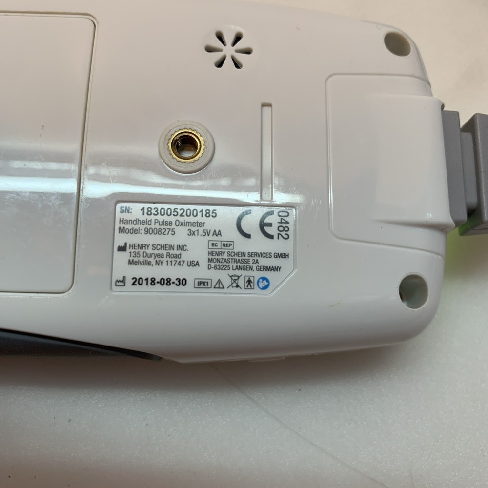 Henry Schein Handheld Pulse Oximeter Model 9008275 TESTED