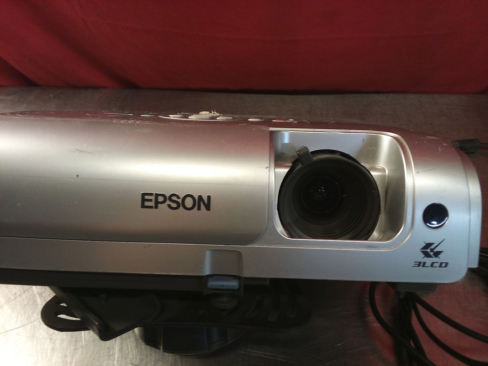 Epson Powerlite S4 Projector Model EMP-S4 - USED