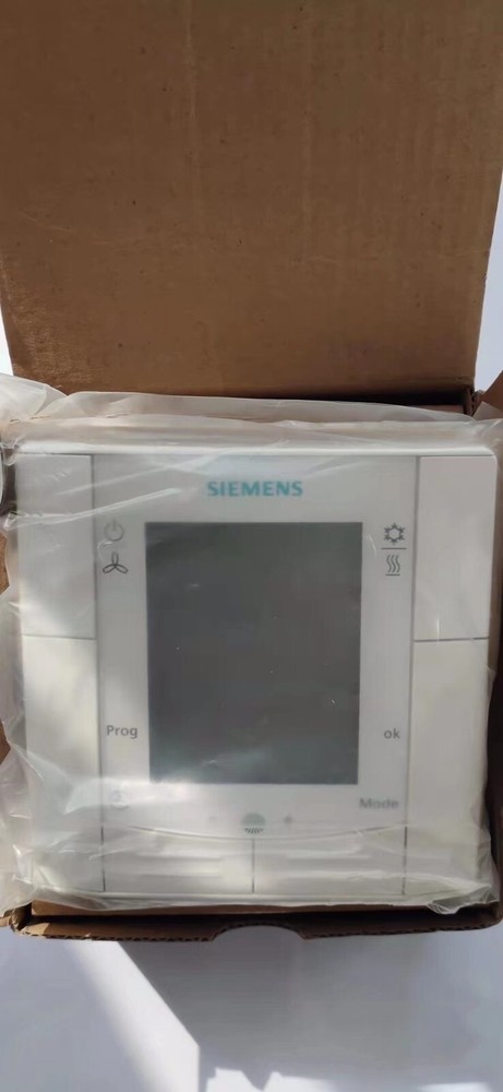 1PCS NEW RDF310.2/MM temperature controller #N78P YF