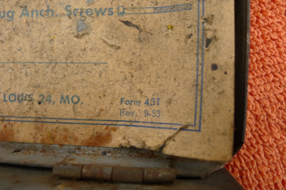 VTG HUNTER ENGINEERING CO. TIRE, ALIGNMENT MACHINE ACCESSORY BOX,1950'S