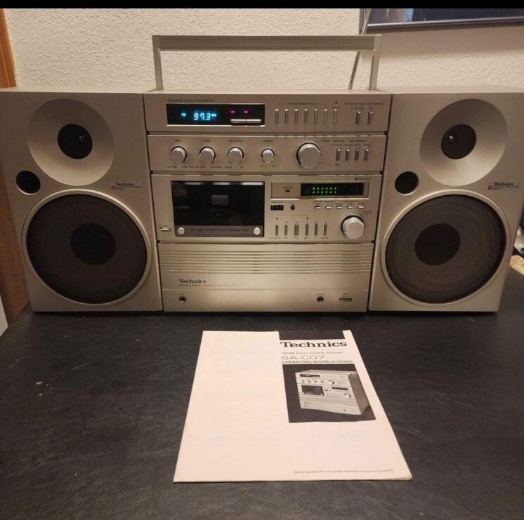 Vintage Technics Boombox