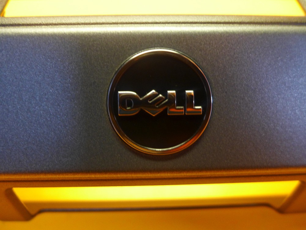 NEW Dell Compellent SC200 Silver Front Bezel With Key K908K