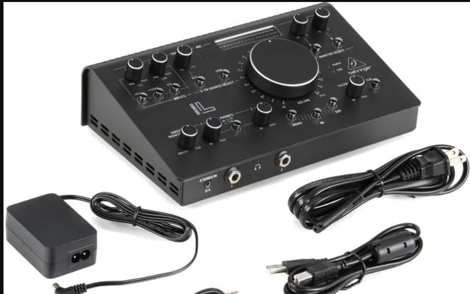 New Behringer Studio L High-end Studio Control with VCA Control & USB Interface