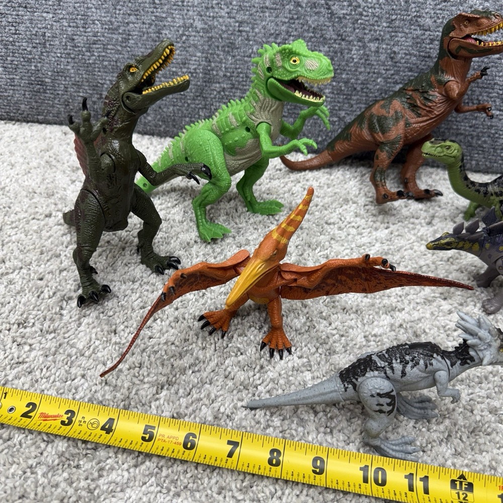 Toy Dinosaur figures huge lot articulating limbs