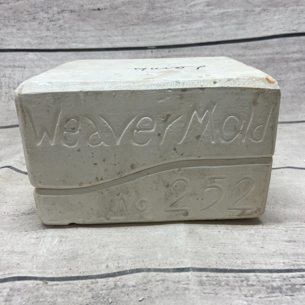 Weaver Mold Ceramic Casting Mold Standing Lamb #252