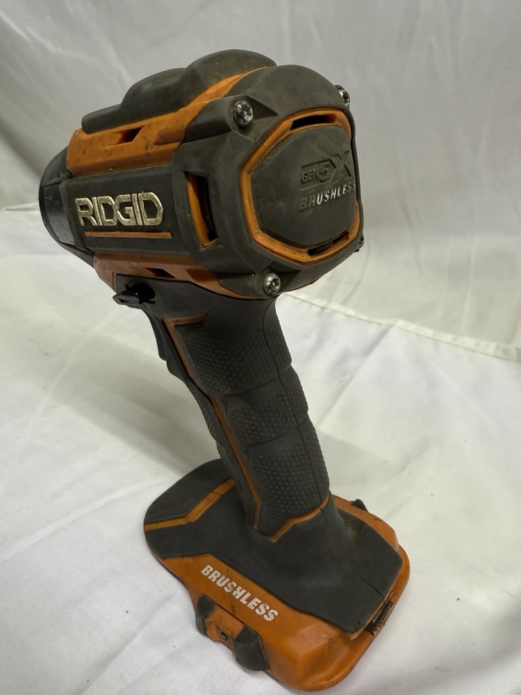 RIDGID Brushless Cordless Impact Driver Kit