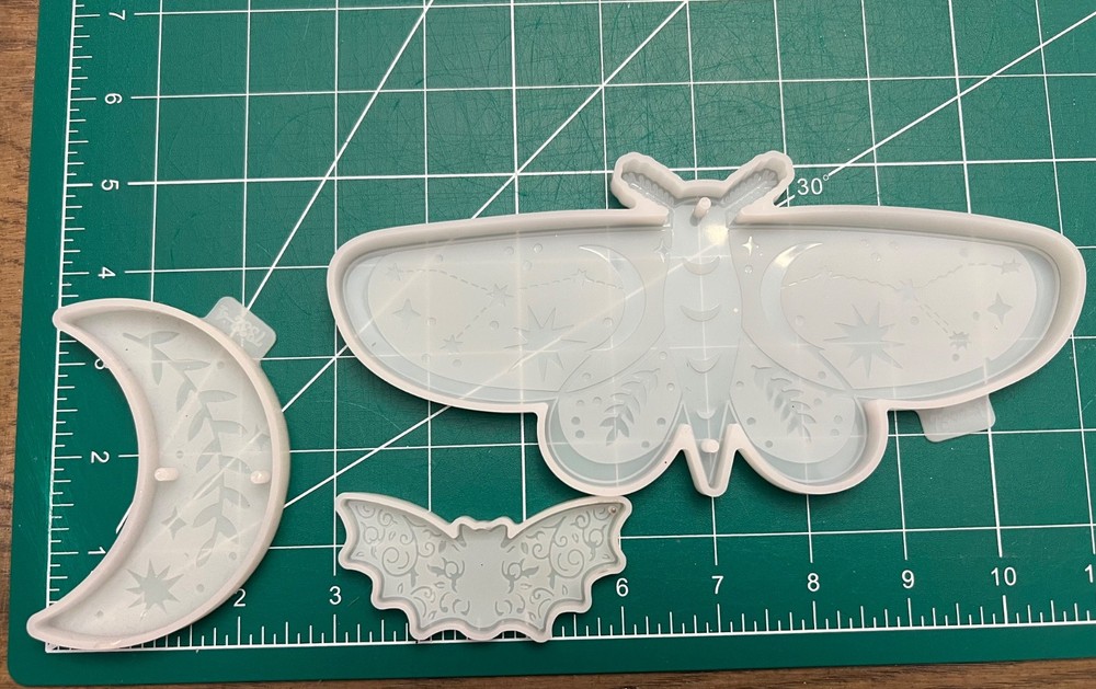 set of 3 silicon moods- moth, bat, & moon