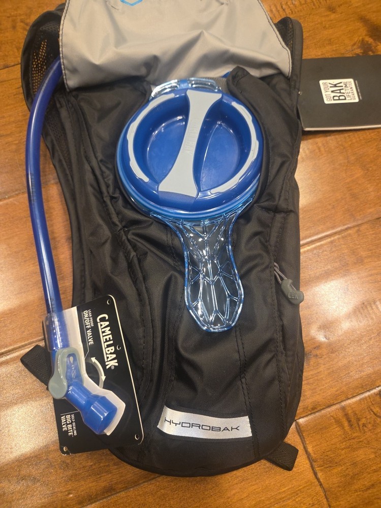 Camelbak Hydrobak 1.5L/50 oz Hydration Pack Black/Silver New