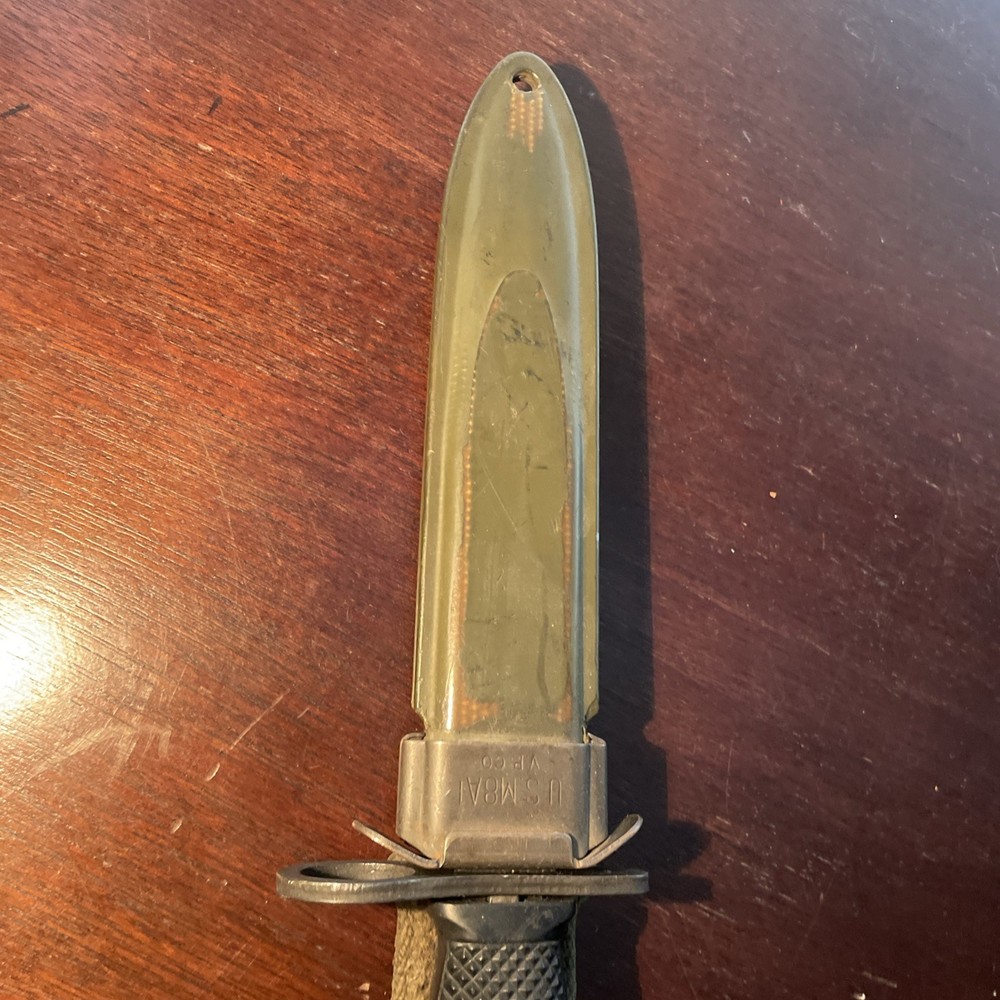Bayonet Vintage