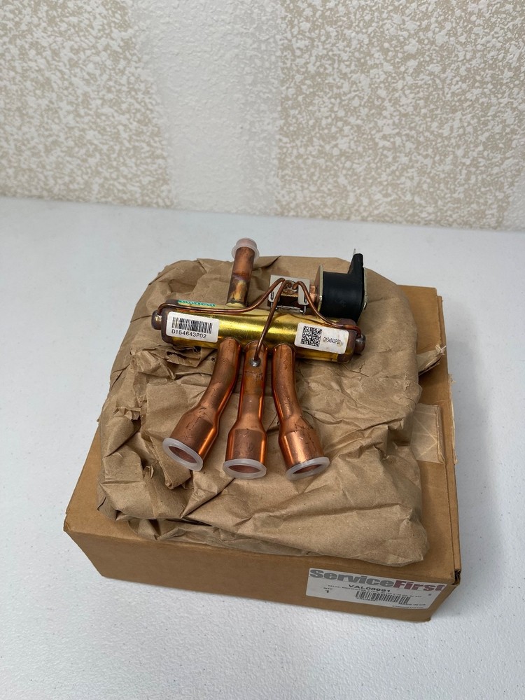 Trane Service First VAL08991 Reversing Switchover Valve