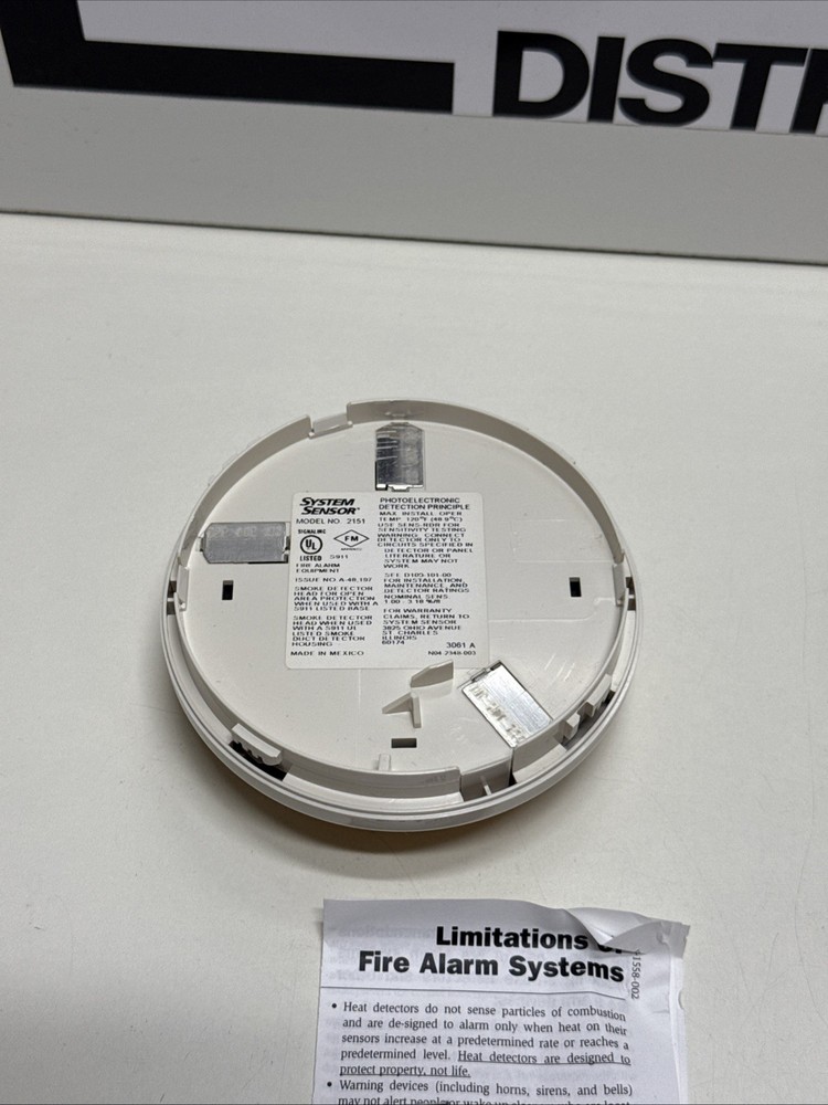 System Sensor 2151 Smoke Detector