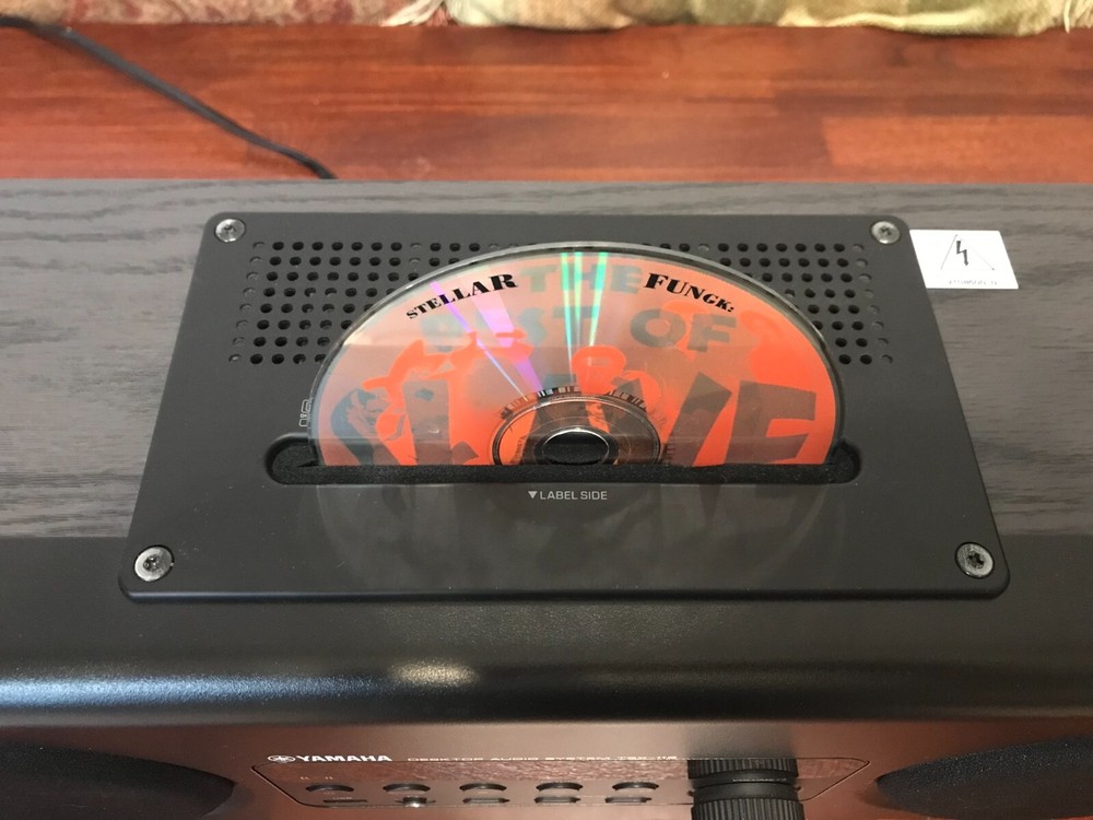 Yamaha TSX-112 Desktop Stereo System