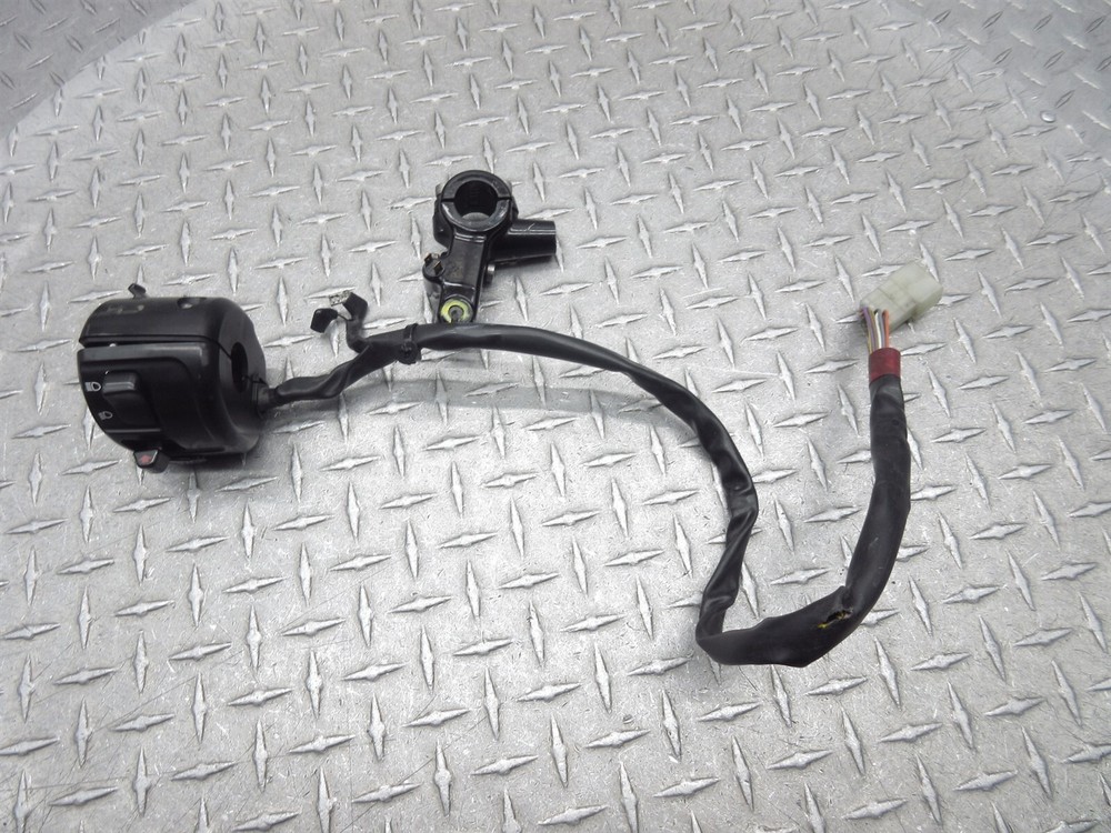 2016 16-19 Indian Scout Left Switch Handlebar Clutch Control Perch