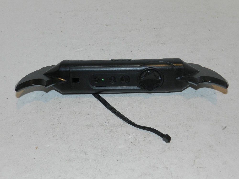 2017 Skyrocket Wii Batman Controller Remote Batwing Batarang Model 01764 Tested