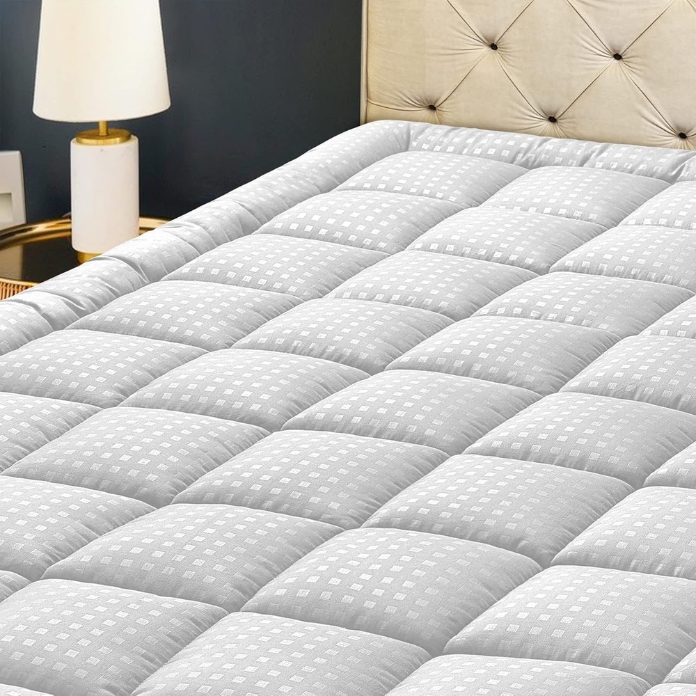 Queen Mattress Cover - Adjustable Quilted Topper with Deep Pockets for All Beds