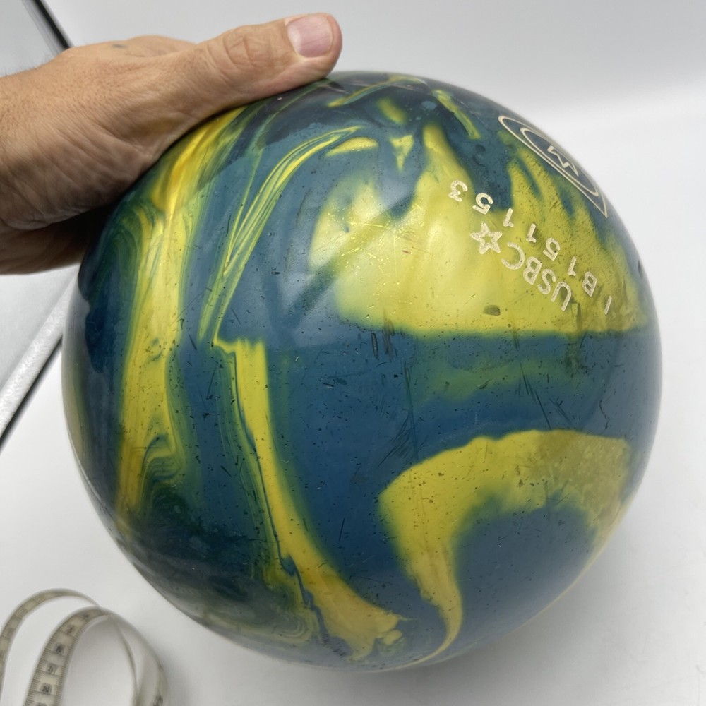 brunswick bowling ball Python 15.71 Lb.