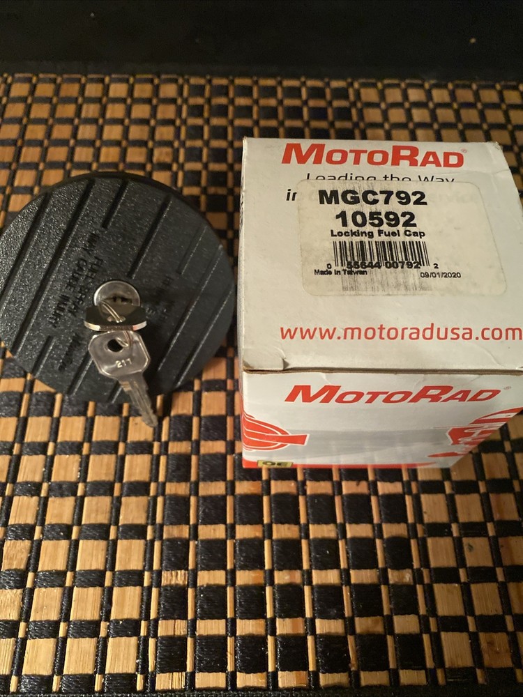 MotoRad - MGC792 LOCKING FUEL CAP FREE SHIPPING!!!