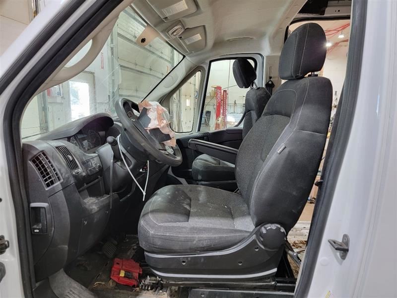PROMAST15 2019 Owners Manual 537171