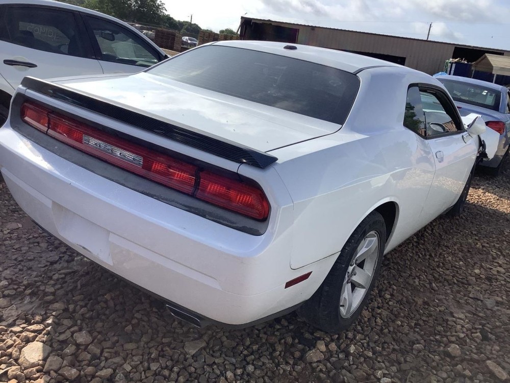 Console Front Floor Fits 11-14 CHALLENGER 4689452