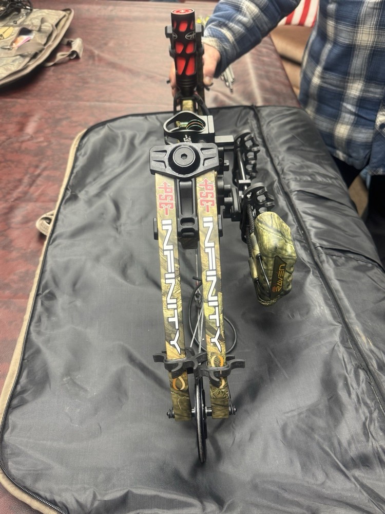 PSE Infinity Camouflage Compound Bow with Sight and Accessories