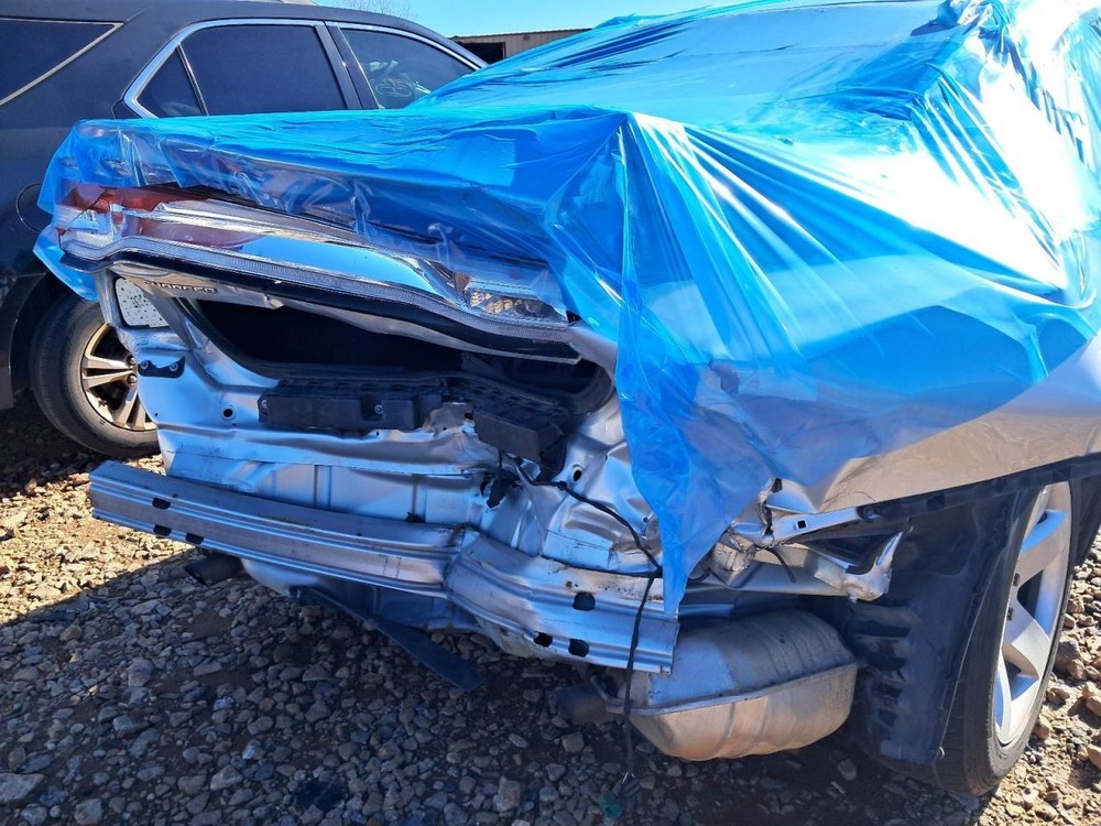 Driver Left Front Window Regulator Fits 11-23 300 4905821
