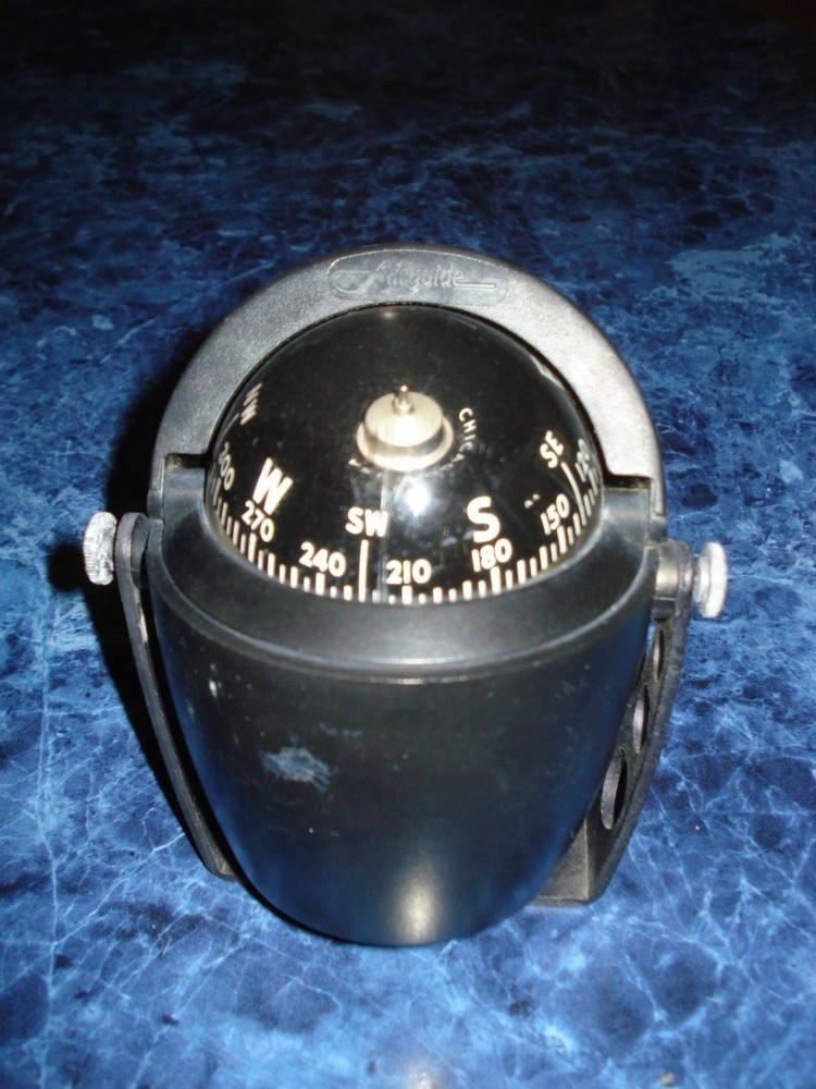 AIRGUIDE Chicago Dash Mount Compass Lighted