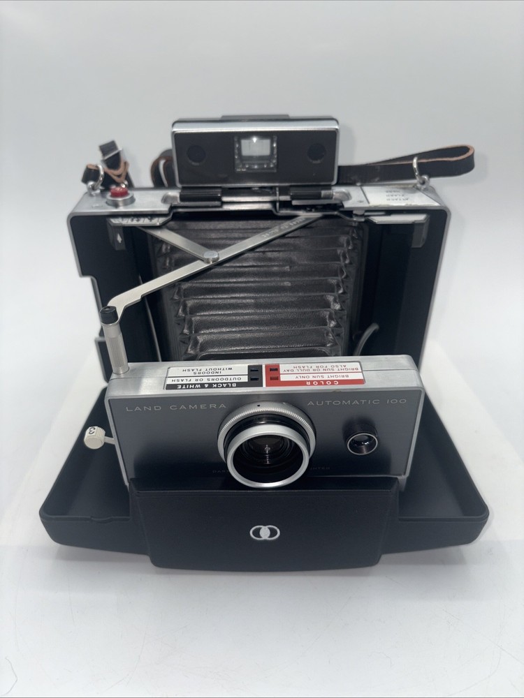 Polaroid Automatic 100 Land camera COMPLETE W/ Flashgun 268 Untested