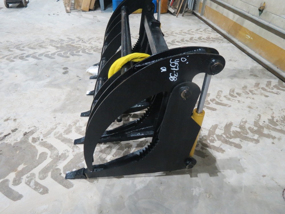 74 Inch skid steer MS Attachments root rake grapple Heavy Duty Cat Case Bobcat