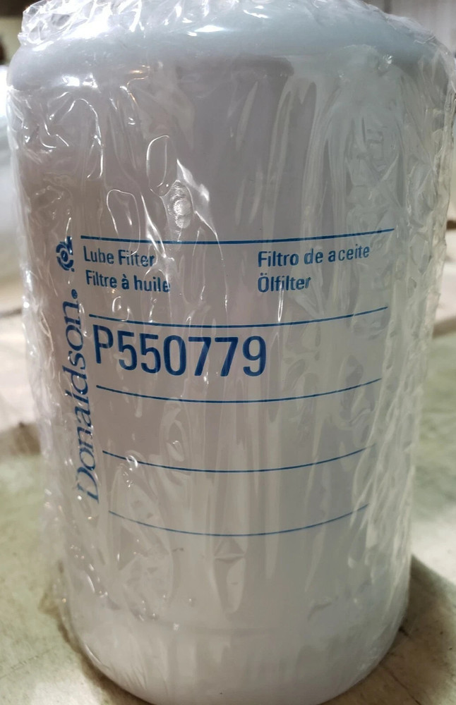 Donaldson P550779 Lube Filter, Spin-on