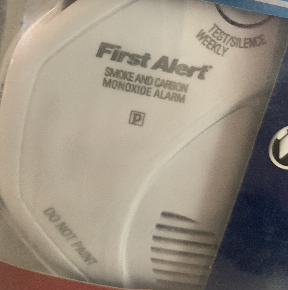 First Alert 2-in-1 Combination Alarm