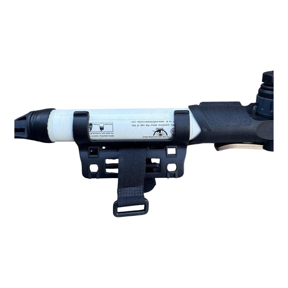 Schwinn Air Sport Plus frame pump