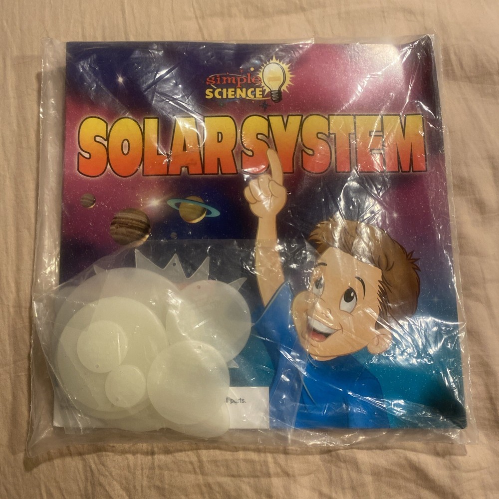 Solar System: Simple Science Book includes GLOW IN DARK planets & sun 2007 NEW