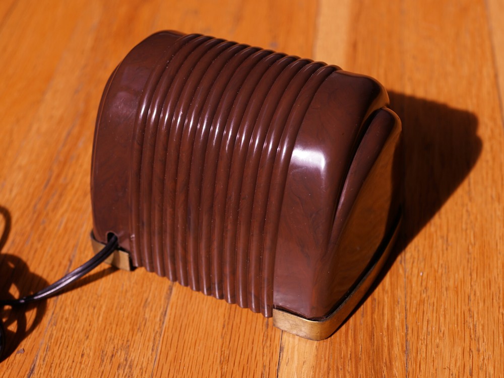 Federal Bakelite Art Deco Flip Clock
