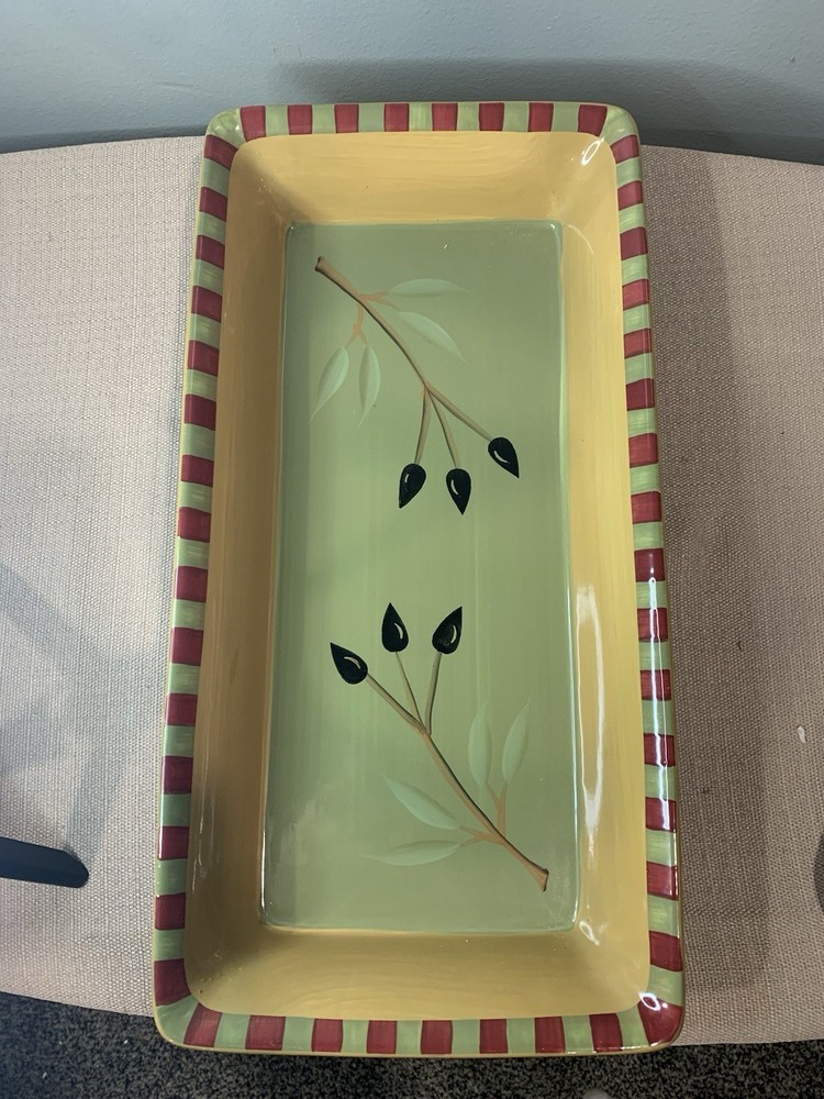 “Olivia” Rectangular Serving Tray By Signature Houseware