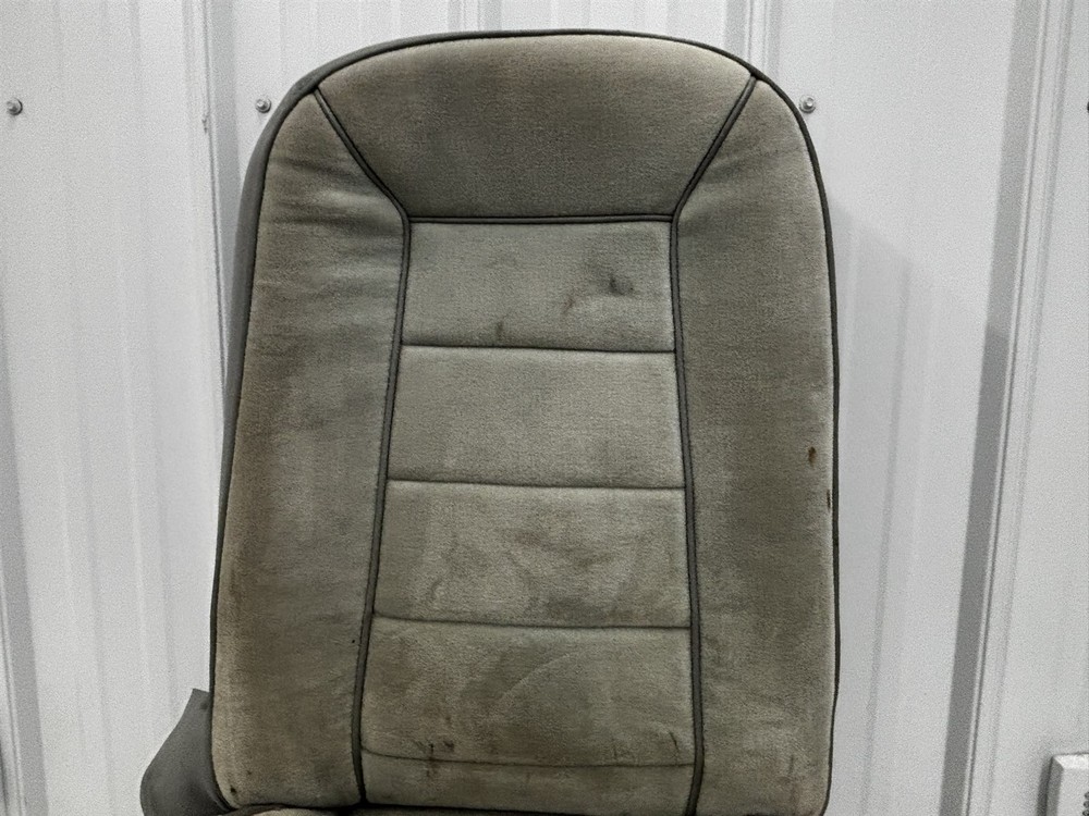 67 Piper Cherokee PA-28 180 Front Seat Assembly