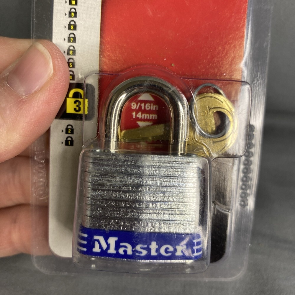 Masterlock 7D Keyed Padlock