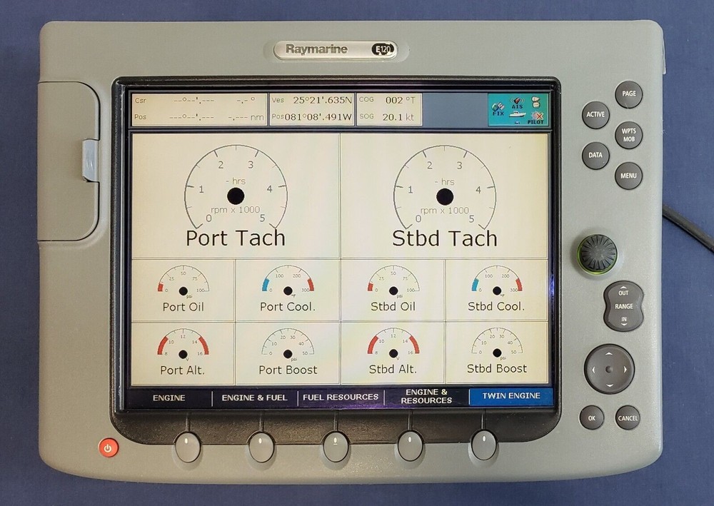 Raymarine E120 Classic GPS Chartplotter MFD & Navionics US Charting