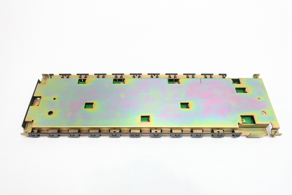 Omron C200HW-BI101 Base Unit