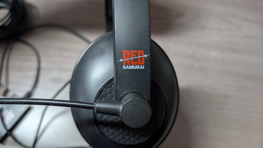 Red Samurai Gaming Headset 3.5 MM Audio Mic Cables With USB Cable