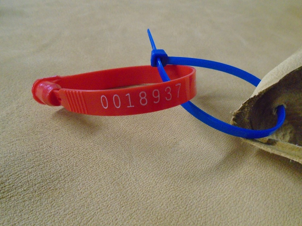 Nubuck Deer Leather #0018937 Row 151