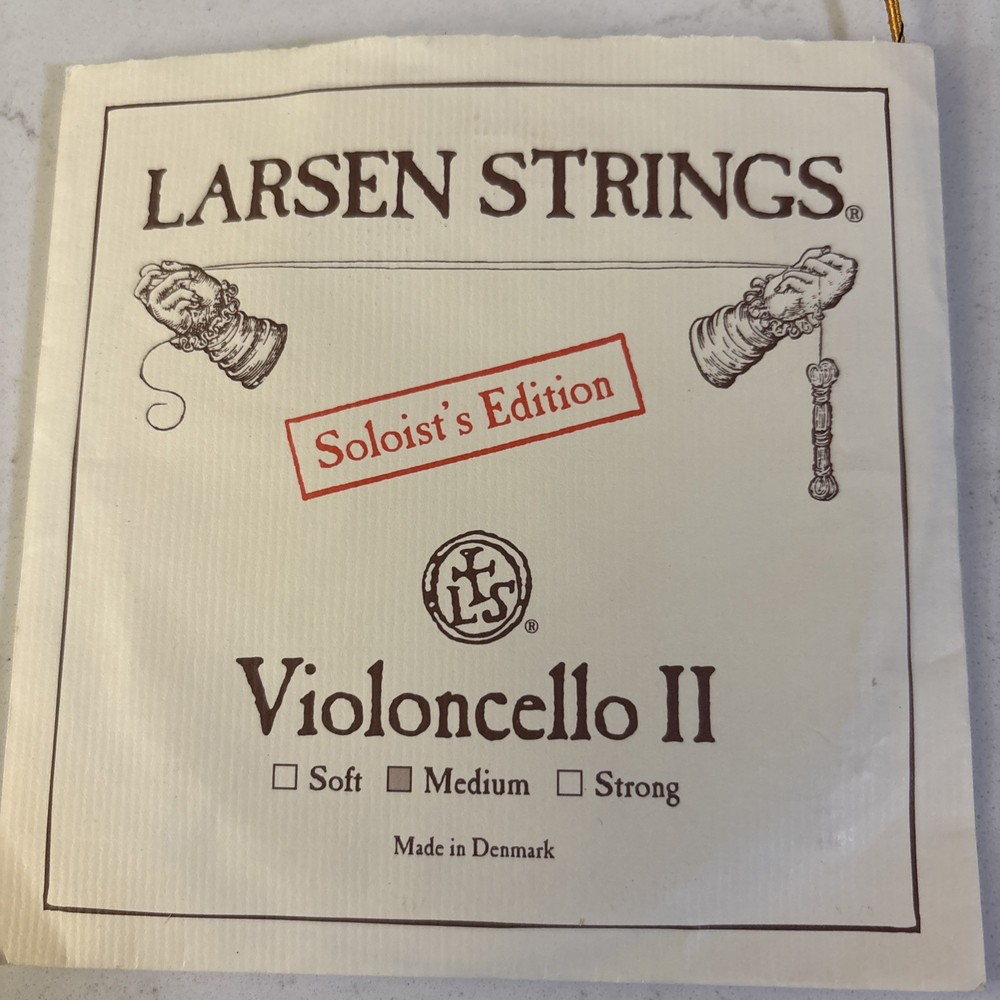 1 Larsen String Violencello II. 2 Spirocore Violoncello Strings Used