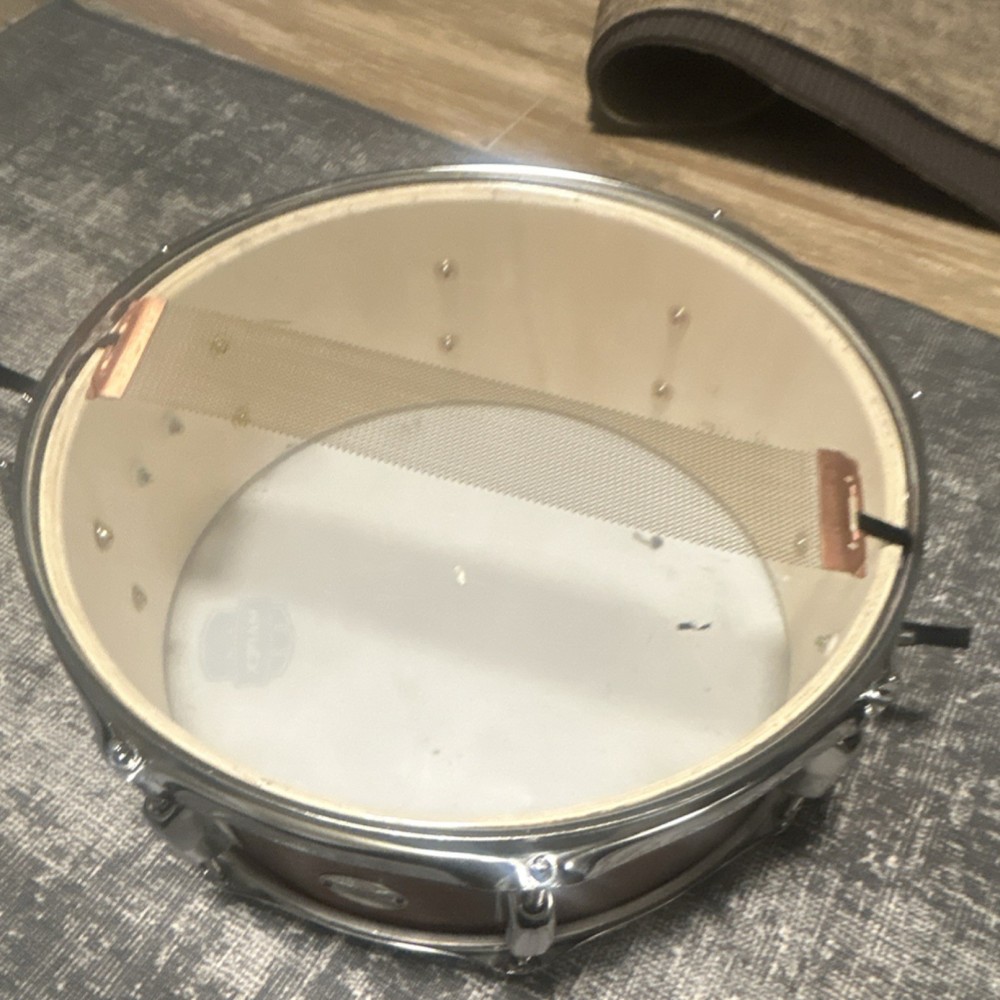 Griffin wood shell snare drum