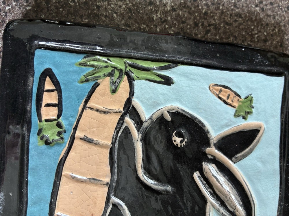 Rabbit Clay And Glazed Tile