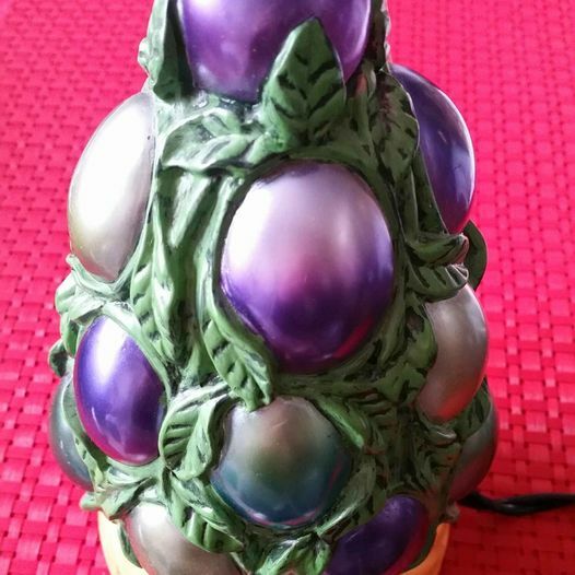 Cheyenne Easter Egg Tree Lamp Light Bush 8.5" Tall 5" Wide On/Off Switch Unique