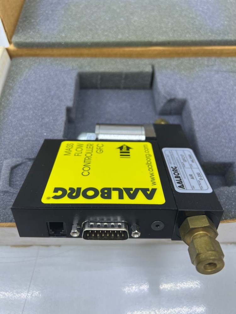 AALBORG GFC17 Mass Flow Controller GFC ,0-350ml/min