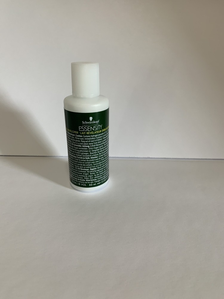 Schwarzkopf Essensity Oil Developer 5.5% 18 Volume 2.02 fl oz