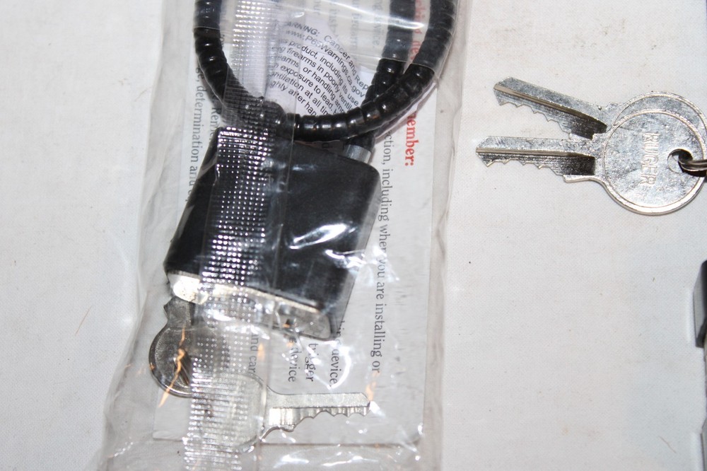2 RUGER Padlocks w/ Keys No. 5050 and 30mm